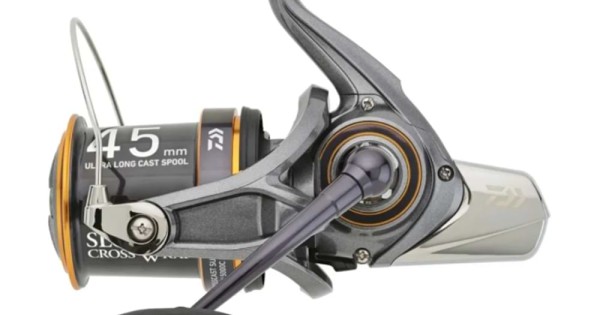 DAIWA 24 Crosscast Surf 45 5000 QD